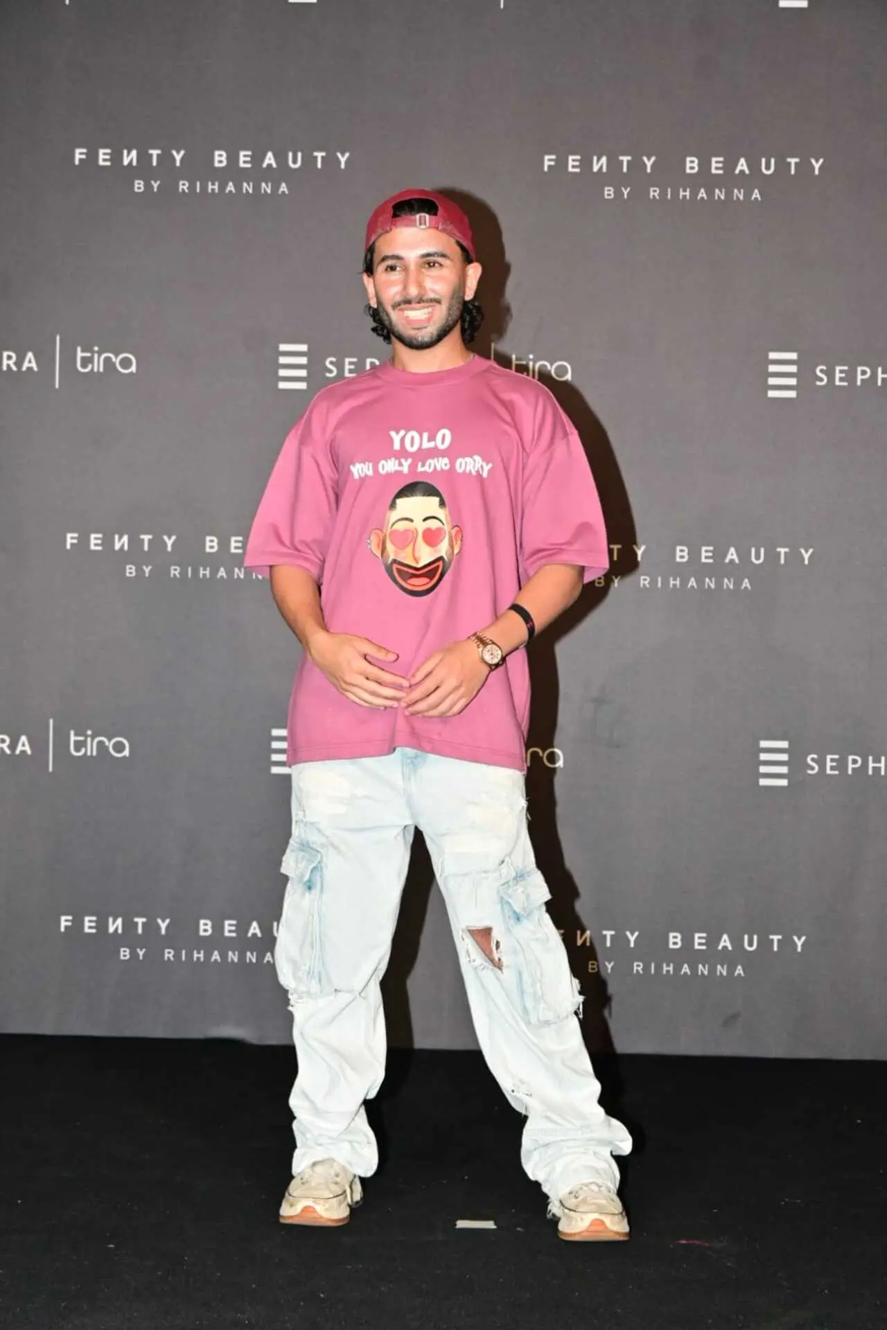 Orry was seen wearing his signature t-shirt, which read 'YOLO You Only Love Orry' with his face paired with white pants.